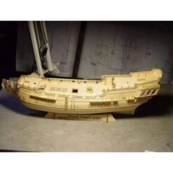 Bateau Pirate - Black Pearl -Refuge Du Pirate maquette black pearl bois